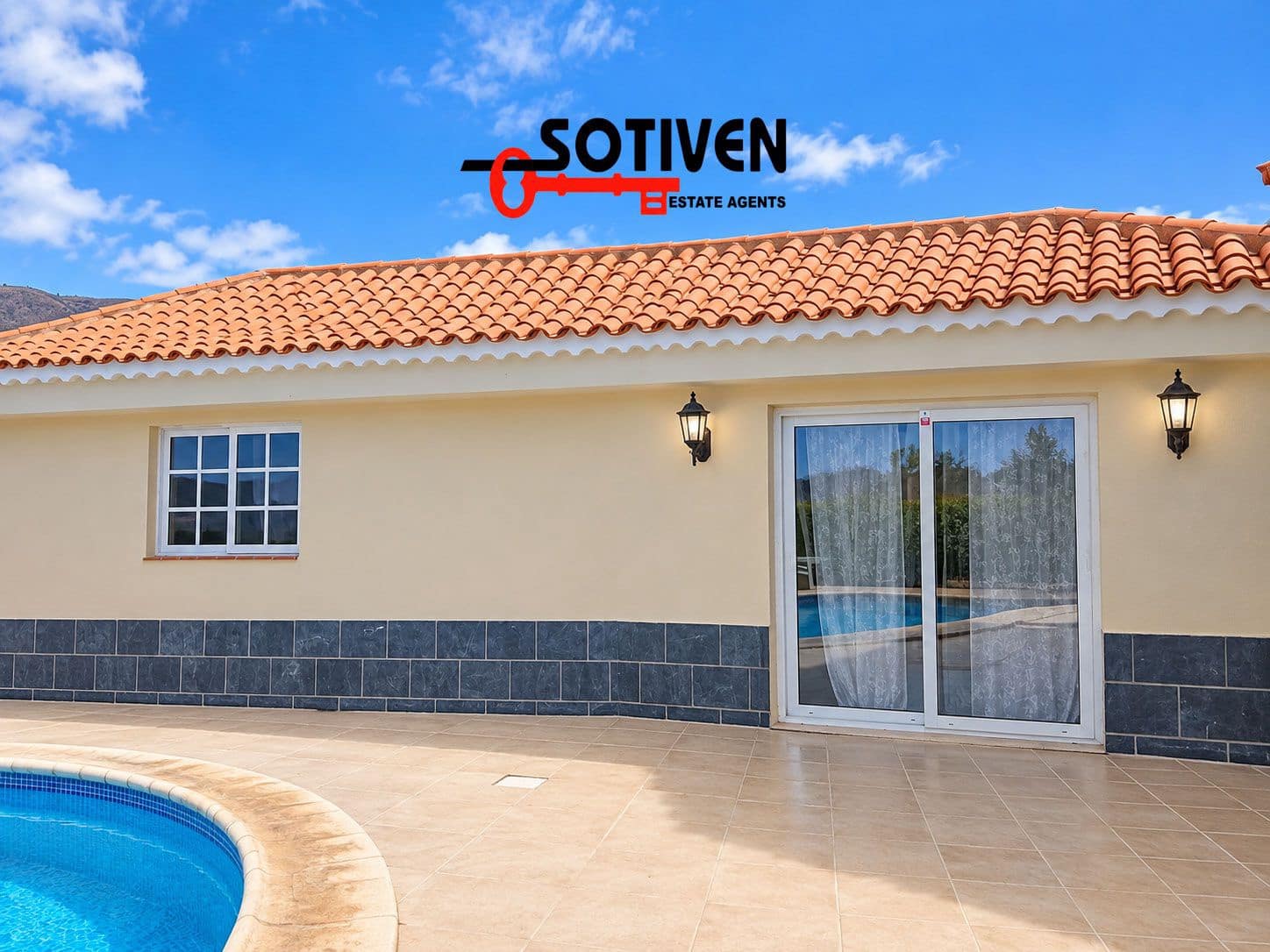 5 bedroom Villa for sale in Valle de San Lorenzo with pool garage - € 895,000 (Ref: 10168269)