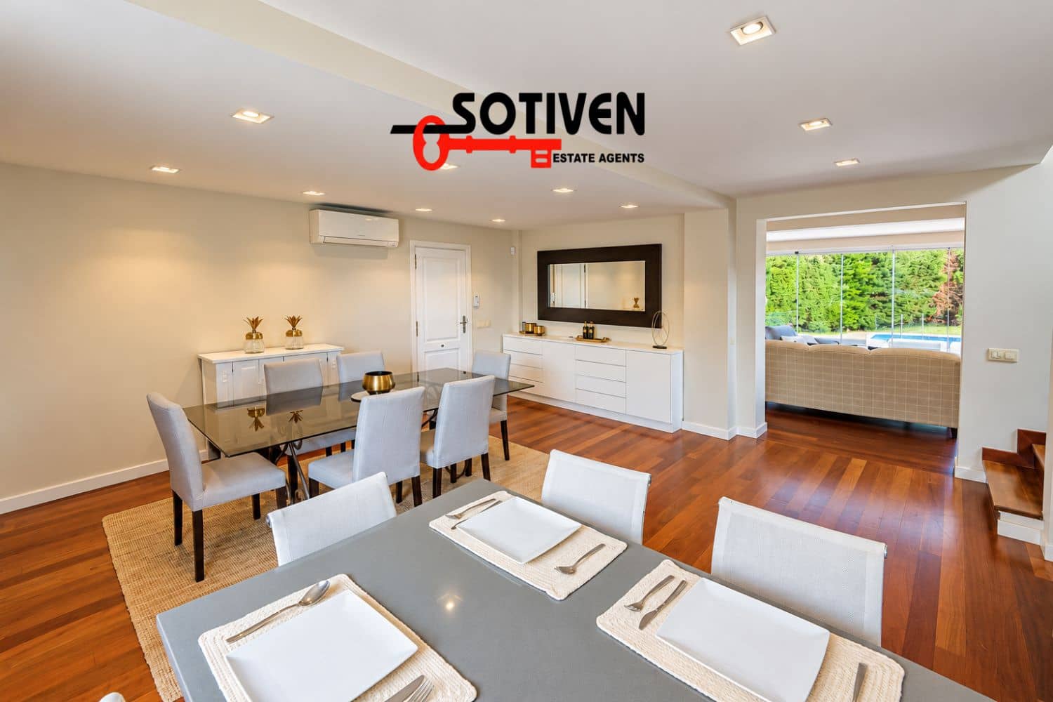 4 soverom Villa til salgs i El Madronal med svømmebasseng garasje - € 1 599 000 (Ref: 10168271)