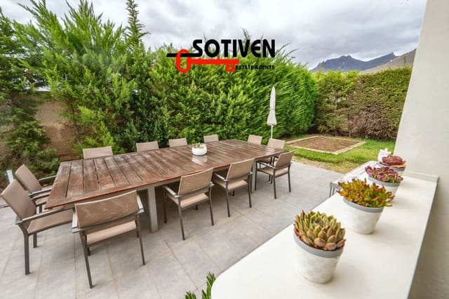 4 soverom Villa til salgs i El Madroñal, Adeje med svømmebasseng garasje - € 1 599 000 (Ref: 10168271)