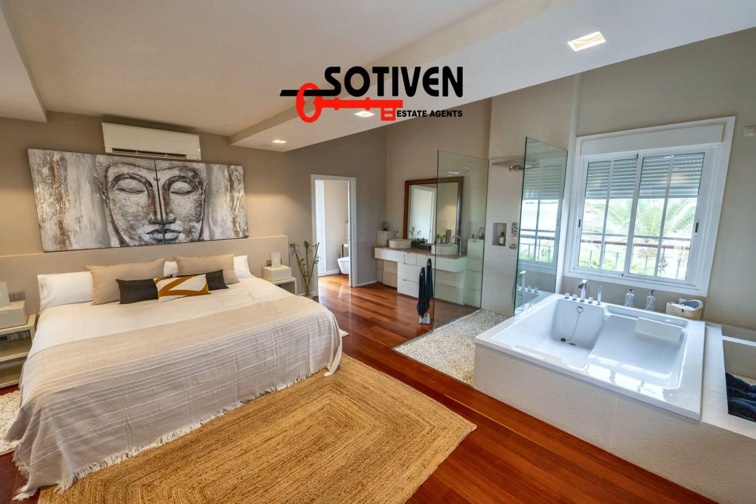 4 soverom Villa til salgs i El Madronal med svømmebasseng garasje - € 1 599 000 (Ref: 10168271)