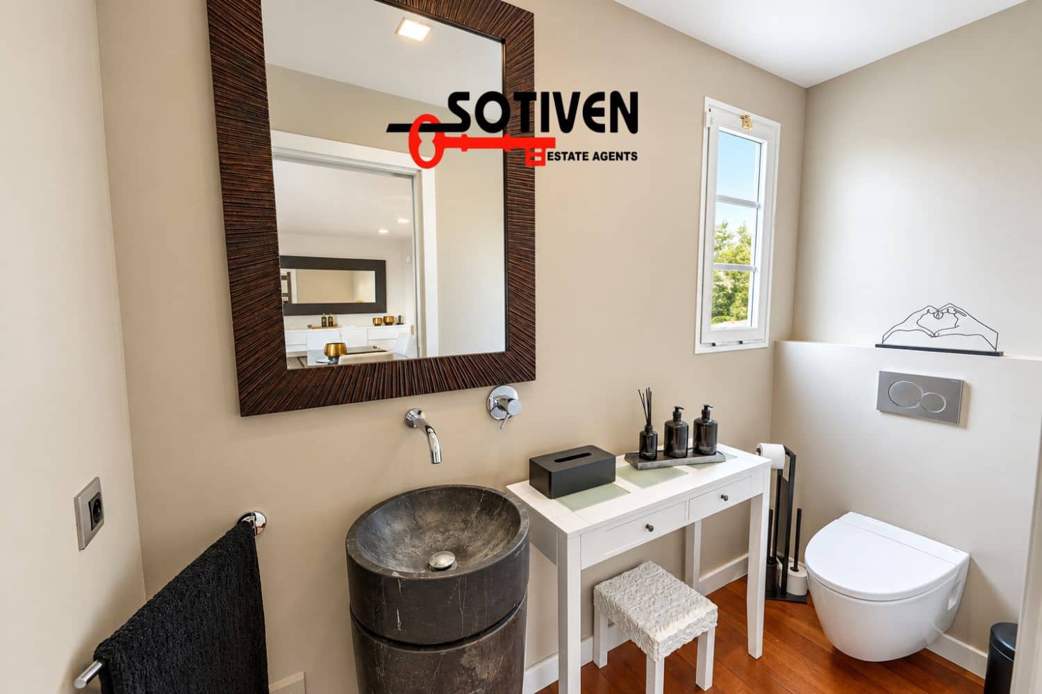 4 soverom Villa til salgs i El Madronal med svømmebasseng garasje - € 1 599 000 (Ref: 10168271)