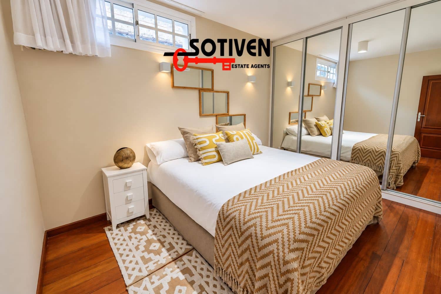 4 soverom Villa til salgs i El Madronal med svømmebasseng garasje - € 1 599 000 (Ref: 10168271)