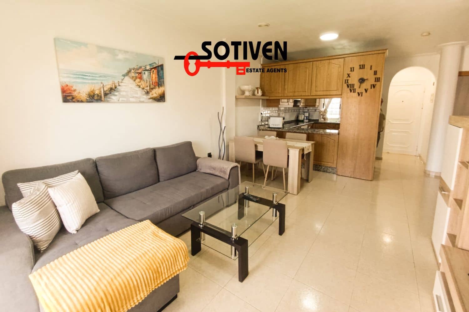 2 slaapkamer Appartement te huur in Torviscas met zwembad - € 1.600 (Ref: 10182663)