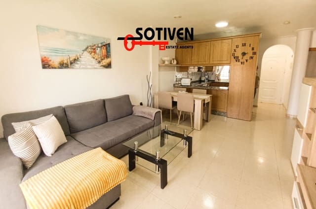 2 slaapkamer Appartement te huur in Torviscas, Adeje met zwembad - € 1.600 (Ref: 10182663)