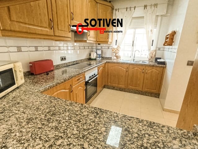 2 slaapkamer Appartement te huur in Torviscas, Adeje met zwembad - € 1.600 (Ref: 10182663)