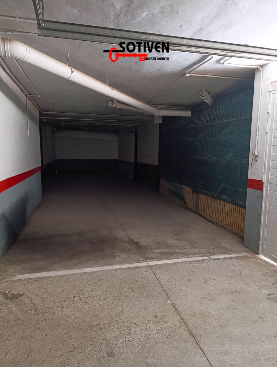 2 soveværelse Lejlighed til leje i Adeje med swimmingpool garage - € 1.650 (Ref: 10184324)