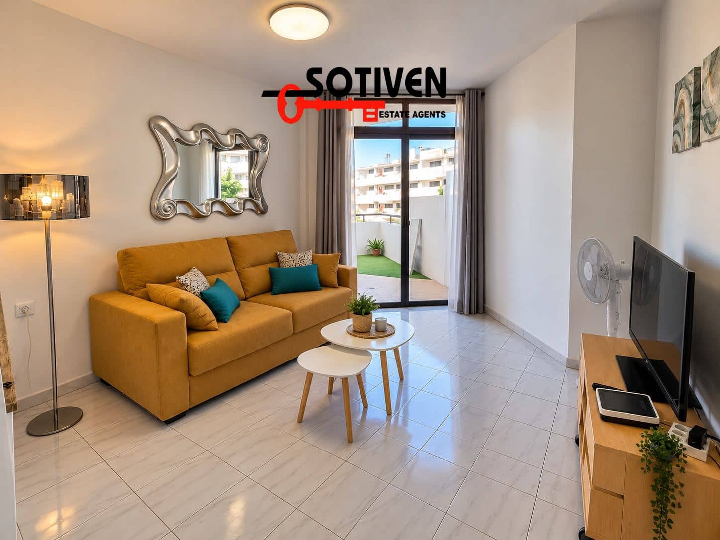 1 camera da letto Monolocale in vendita in Los Cristianos con piscina - 215.000 € (Rif: 10184325)
