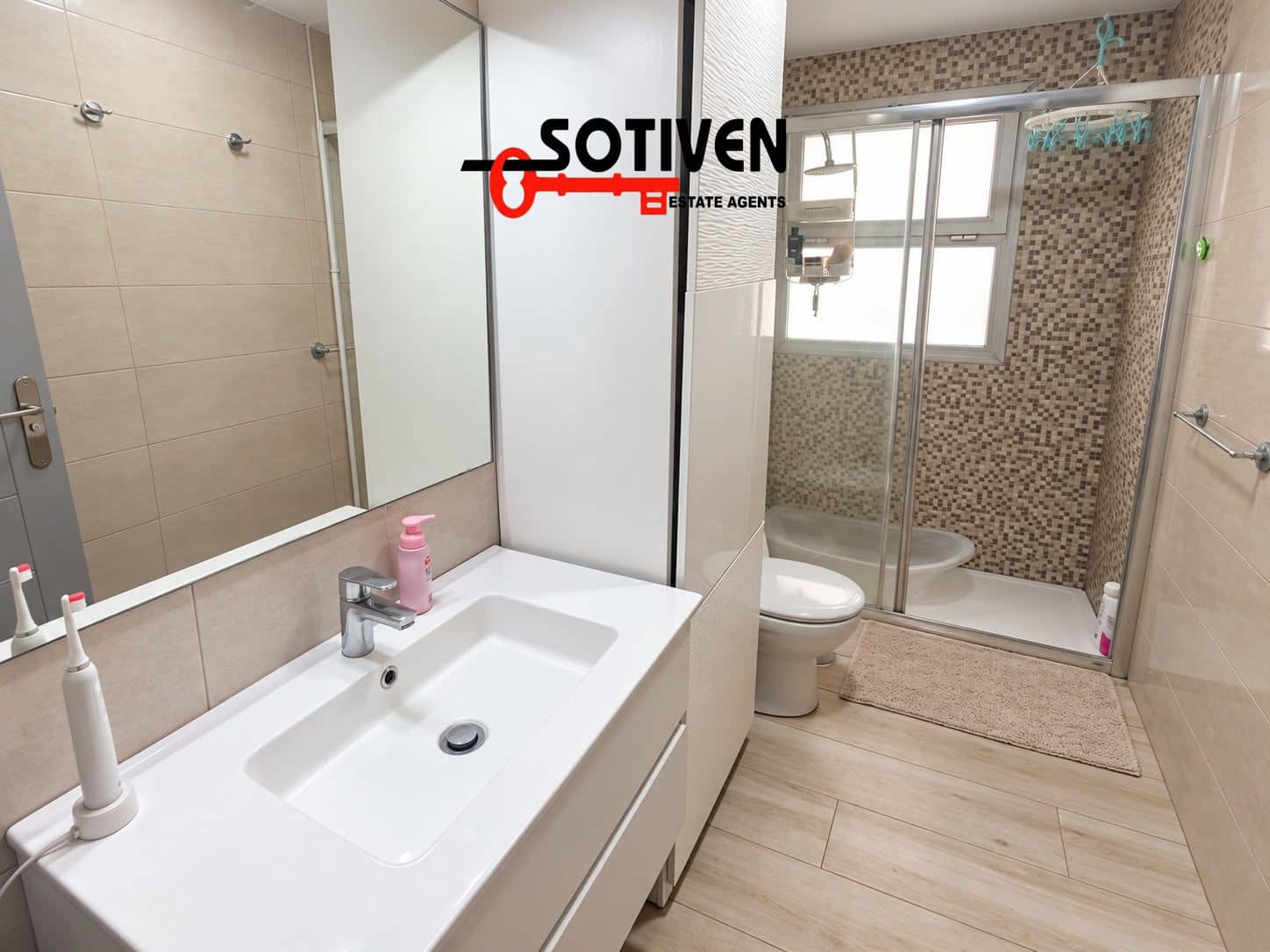 1 camera da letto Monolocale in vendita in Los Cristianos con piscina - 215.000 € (Rif: 10184325)