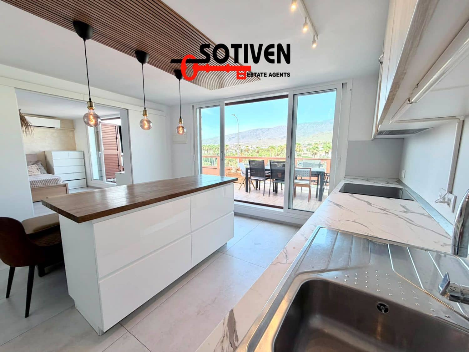 2 camera da letto Appartamento da affittare in Torviscas con piscina - 1.800 € (Rif: 10184326)