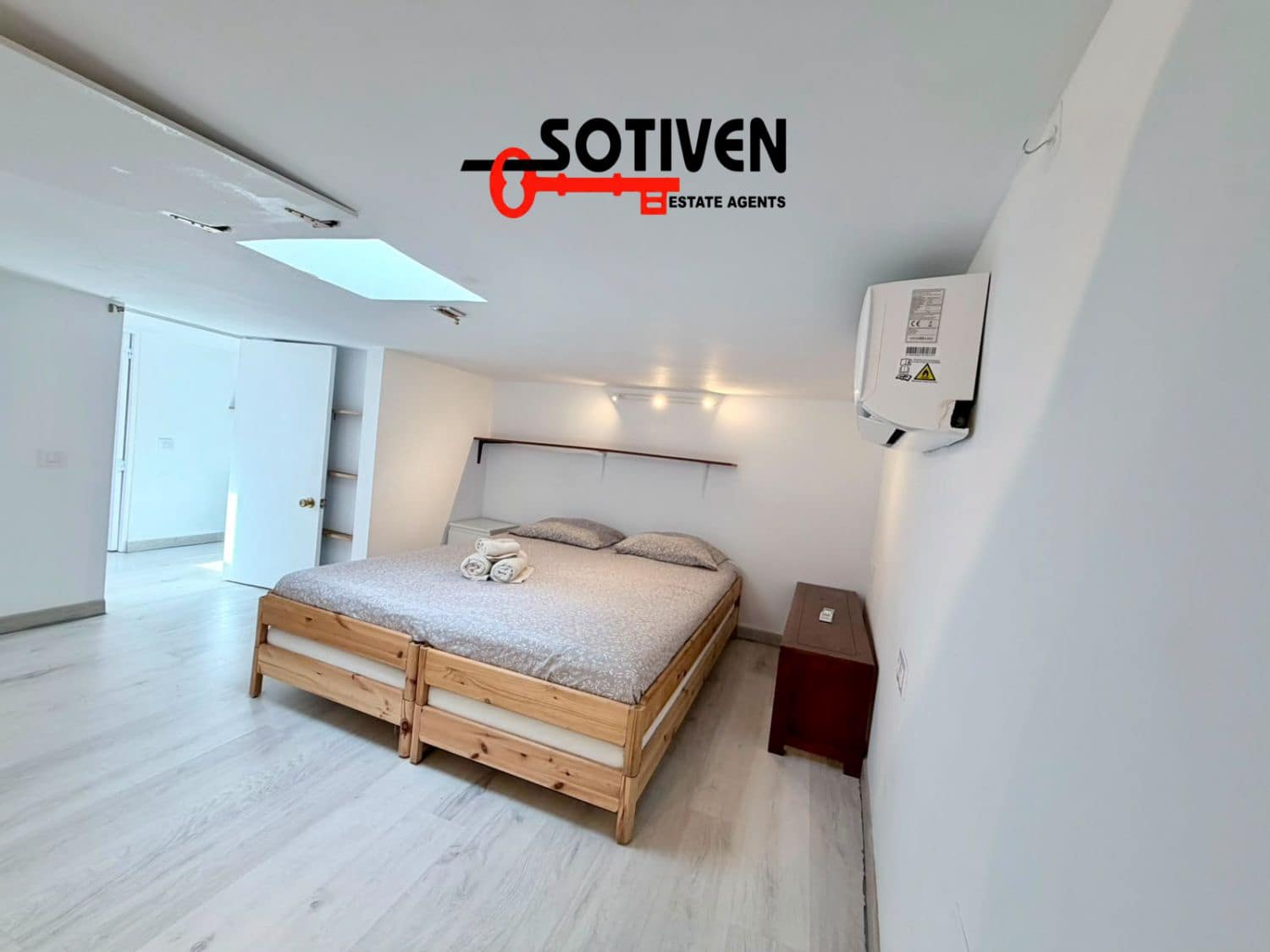 2 camera da letto Appartamento da affittare in Torviscas con piscina - 1.800 € (Rif: 10184326)