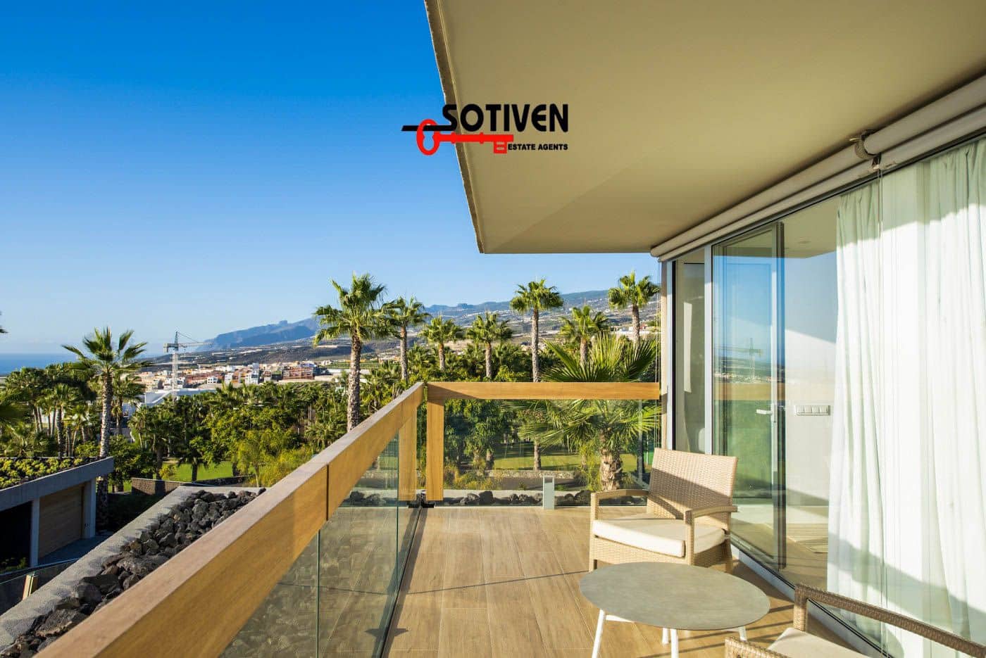 3 soveværelse Villa til salg i Guia de Isora - € 2.100.000 (Ref: 5983565)