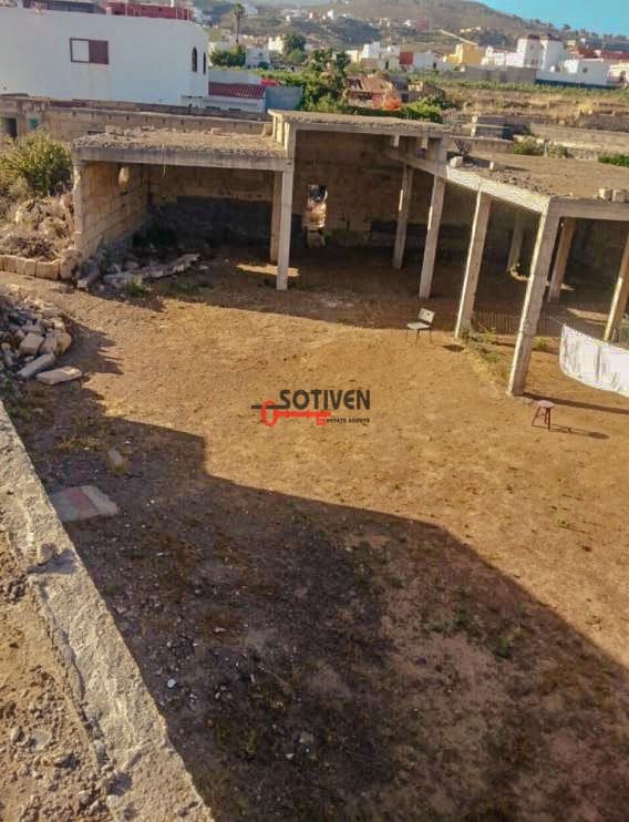 Commercial for sale in Charco del Pino - € 495,000 (Ref: 6545912)