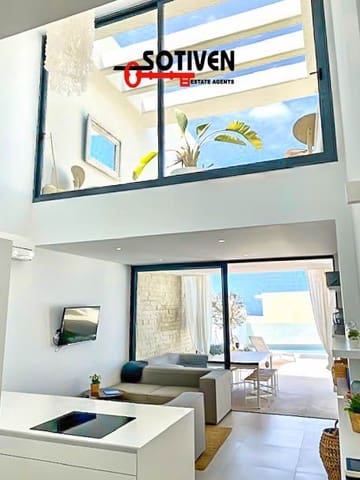 3 soverom Villa til salgs i La Caleta Adeje, Adeje - € 1 395 000 (Ref: 6951351)