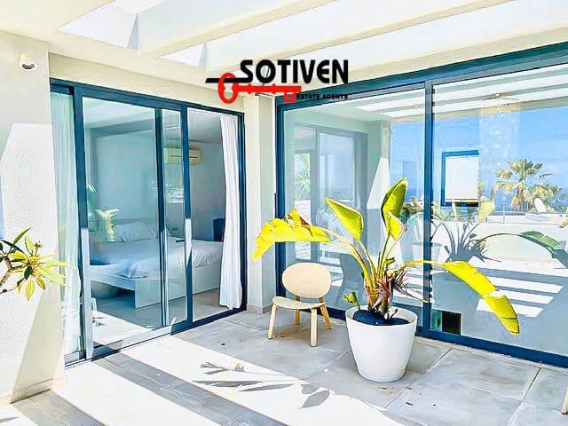 3 soverom Villa til salgs i La Caleta Adeje, Adeje - € 1 395 000 (Ref: 6951351)