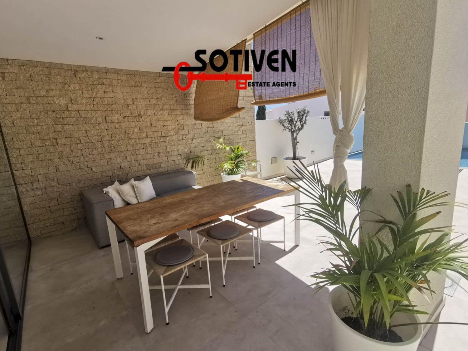 3 soverom Villa til salgs i La Caleta Adeje - € 1 395 000 (Ref: 6951351)