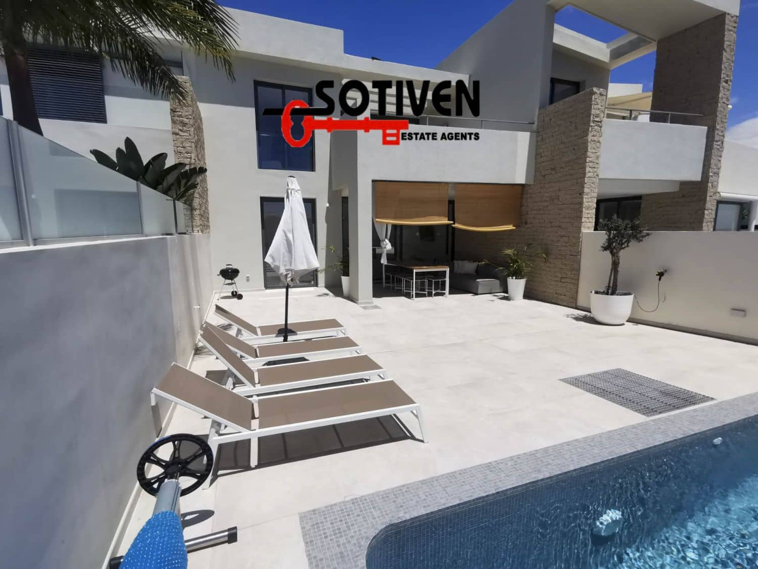 3 soverom Villa til salgs i La Caleta Adeje - € 1 395 000 (Ref: 6951351)