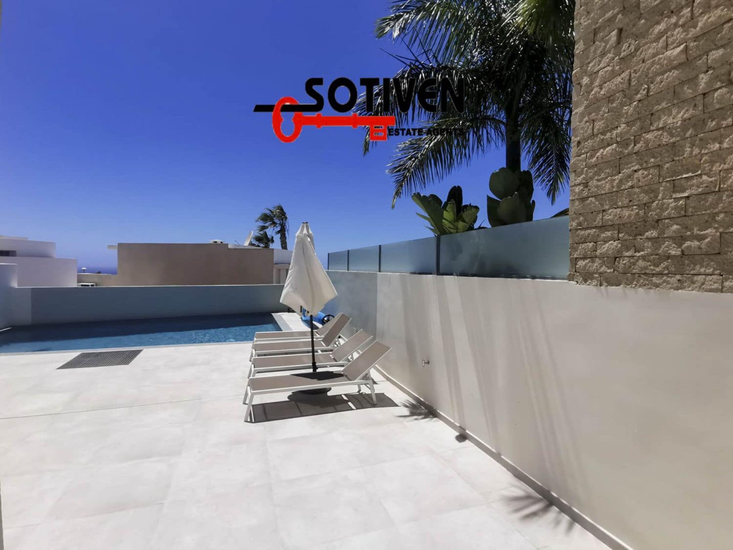 3 soverom Villa til salgs i La Caleta Adeje - € 1 395 000 (Ref: 6951351)