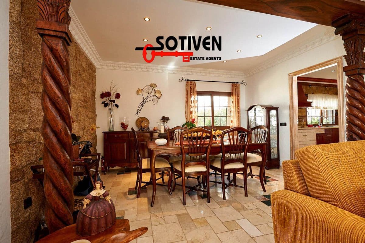 4 soveværelse Villa til salg i Torviscas med garage - € 1.595.000 (Ref: 7364954)