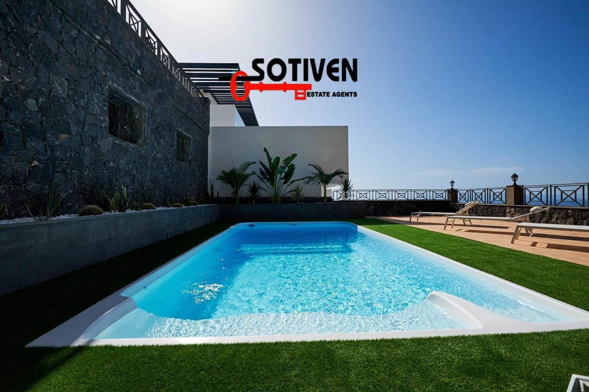 4 soveværelse Villa til salg i Torviscas med garage - € 1.595.000 (Ref: 7364954)