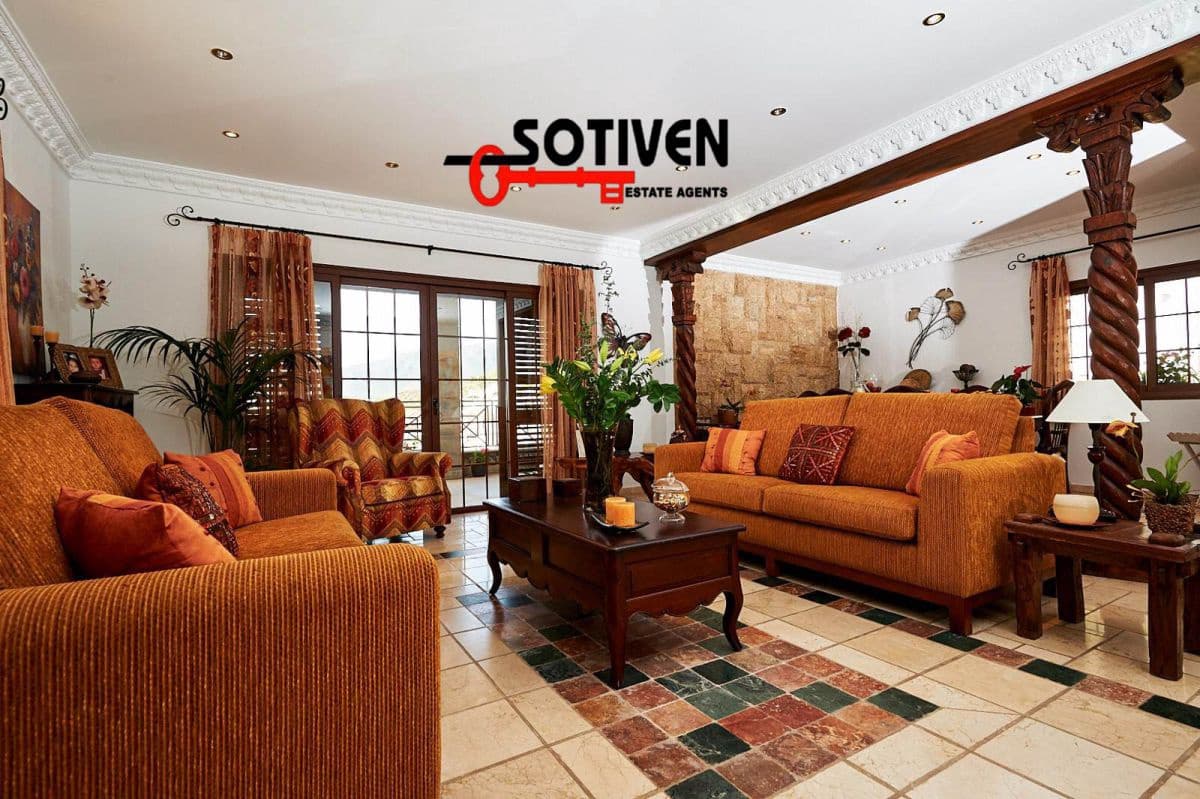 4 soveværelse Villa til salg i Torviscas med garage - € 1.595.000 (Ref: 7364954)