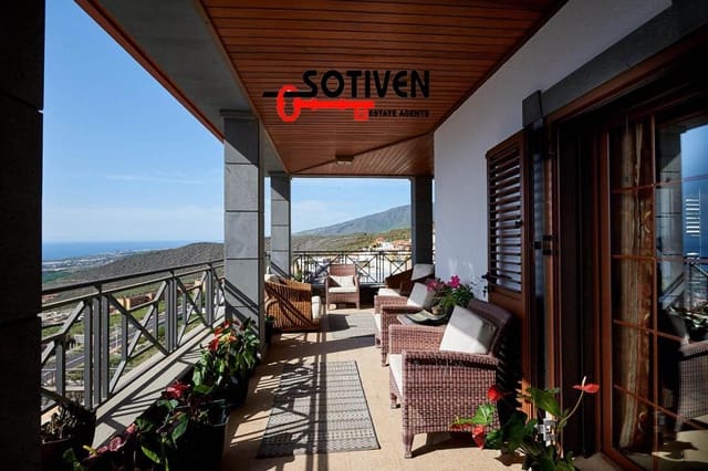 4 soverom Villa til salgs i Torviscas, Adeje med garasje - € 1 595 000 (Ref: 7364954)