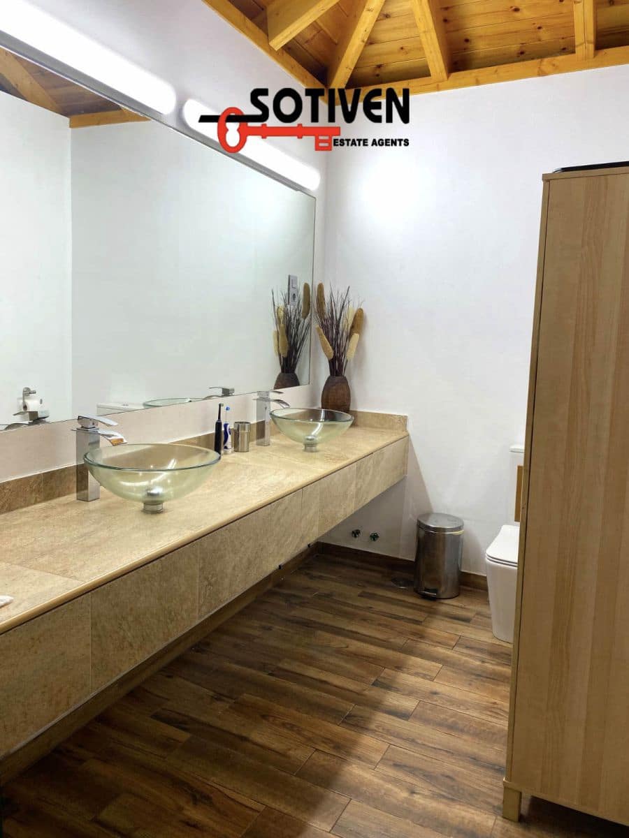 4 soveværelse Finca/Landehus til salg i Guia de Isora - € 546.000 (Ref: 7716785)