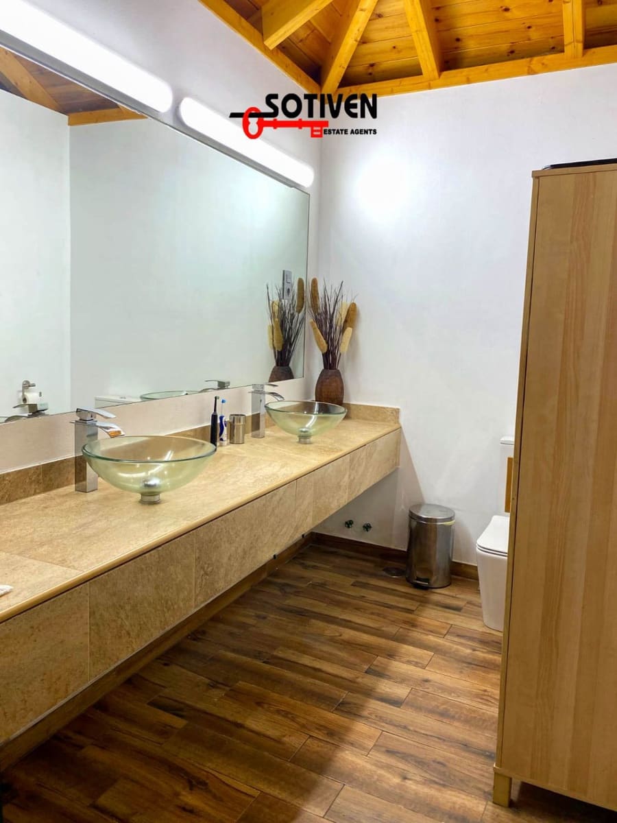 4 soveværelse Finca/Landehus til salg i Guia de Isora - € 546.000 (Ref: 7716785)