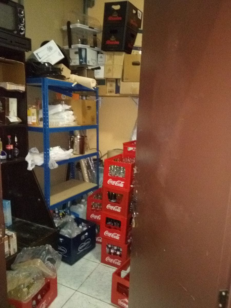 Kaupallinen myytävänä paikassa Adeje - 190 000 € (Ref: 7731838)