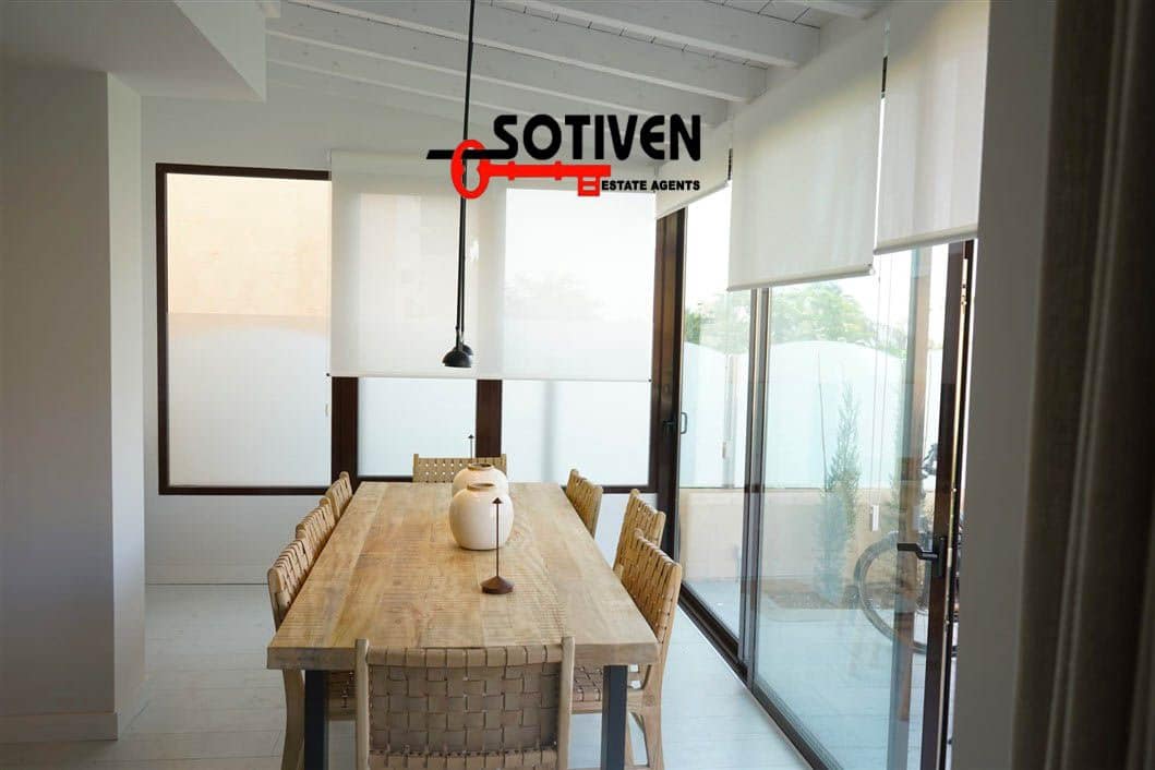 3 soveværelse Villa til salg i Amarilla Golf med garage - € 1.240.000 (Ref: 7877558)