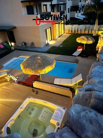 3 soveværelse Villa til salg i Amarilla Golf, San Miguel de Abona med garage - € 1.240.000 (Ref: 7877558)