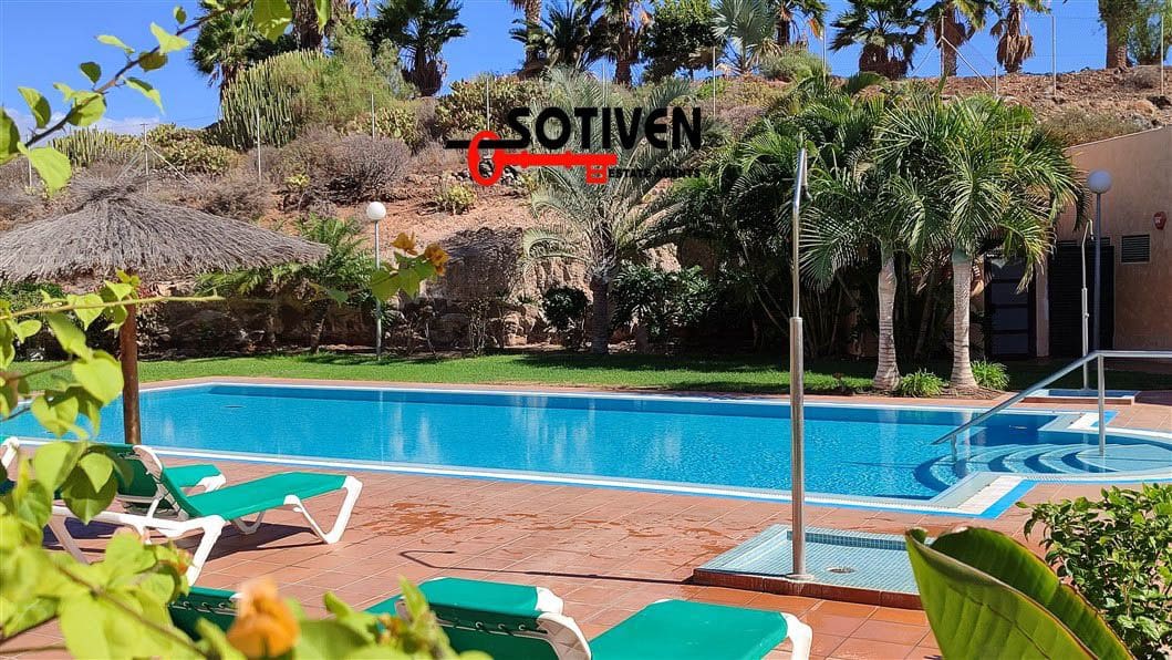 3 soveværelse Villa til salg i Amarilla Golf med garage - € 1.240.000 (Ref: 7877558)