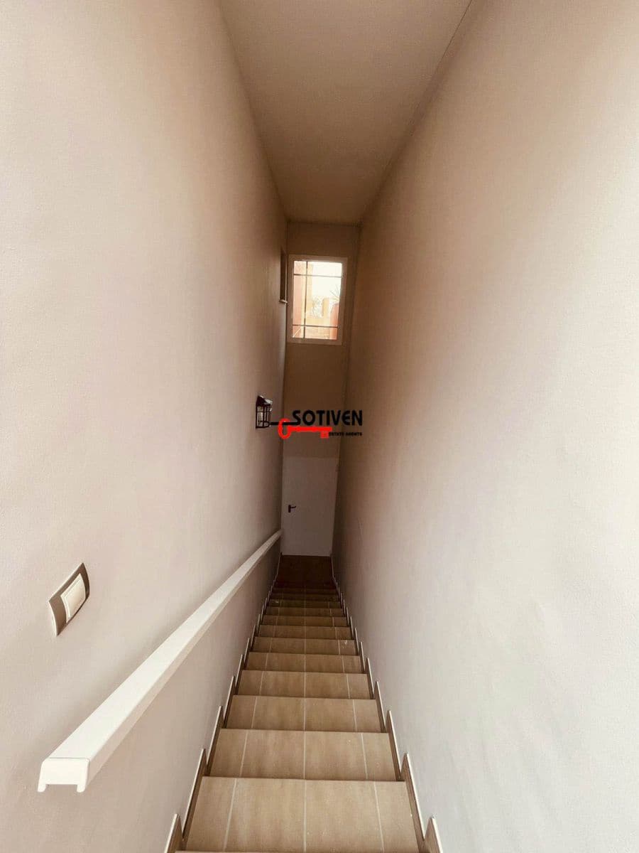 4 soveværelse Villa til leje i Los Cristianos med garage - € 5.500 (Ref: 8047851)