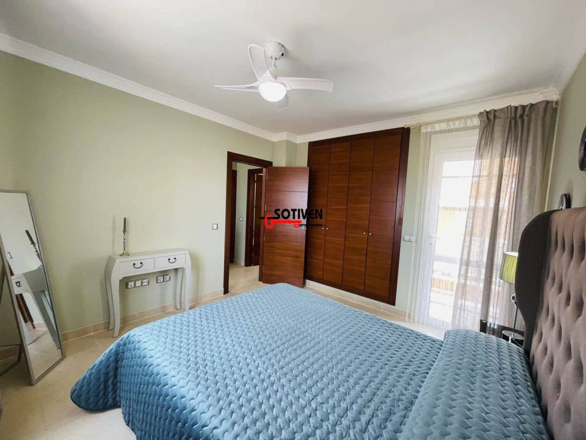 4 soveværelse Villa til leje i Los Cristianos med garage - € 5.500 (Ref: 8047851)