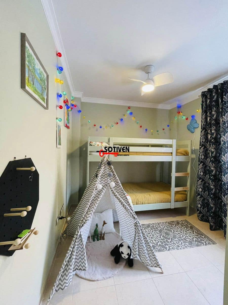 4 soveværelse Villa til leje i Los Cristianos med garage - € 5.500 (Ref: 8047851)