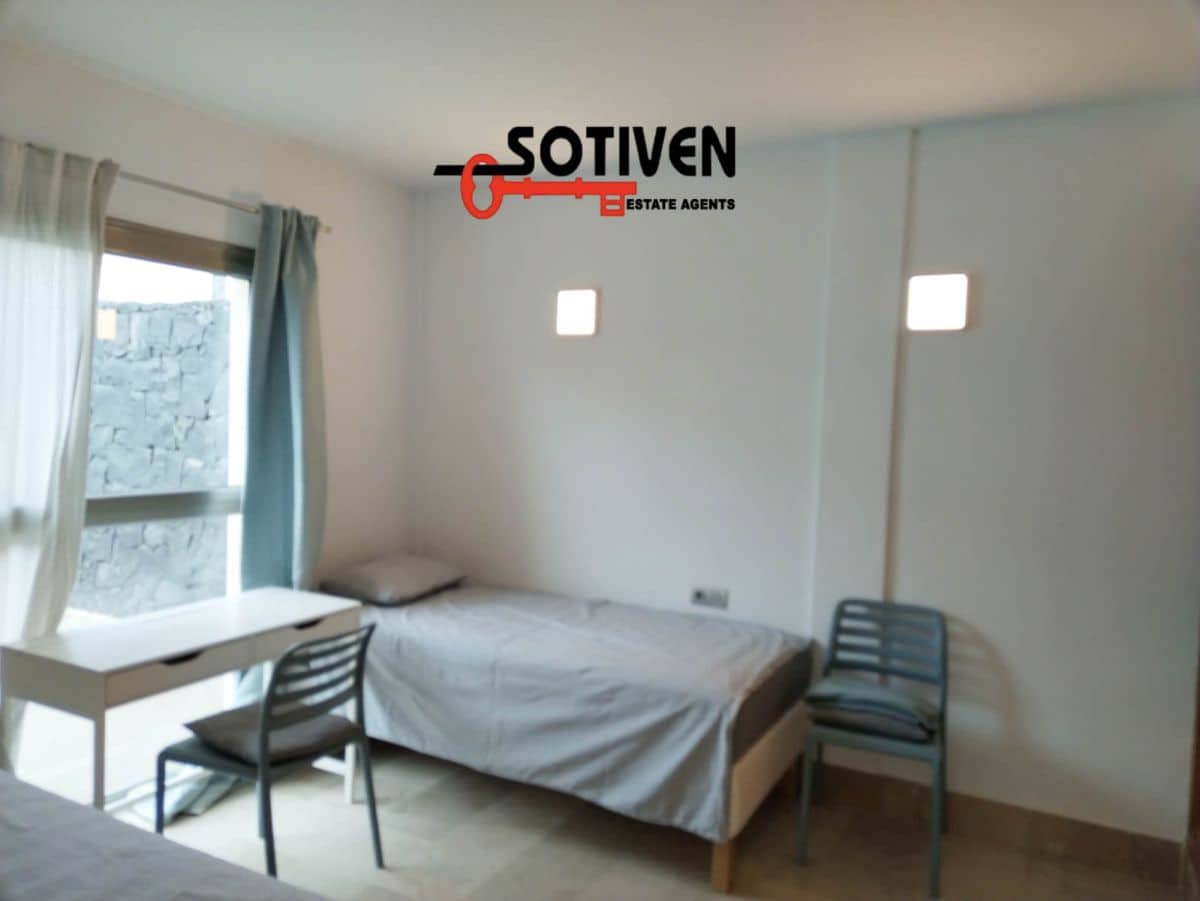 2 soveværelse Rækkehus til leje i Amarilla Golf med garage - € 2.700 (Ref: 8297758)