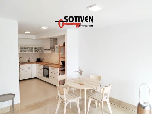 2 slaapkamer Rijtjeshuis te huur in Amarilla Golf, San Miguel de Abona met garage - € 2.700 (Ref: 8297758)