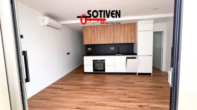 2 makuuhuone Huoneisto myytävänä paikassa Puerto Santiago, Santiago del Teide mukana 
autotalli - 345 000 € (Ref: 8324427)