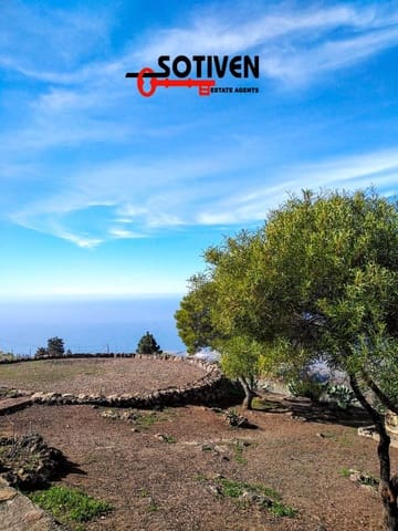 4 bedroom Finca/Country House for sale in Tijoco Alto, Adeje - € 890,000 (Ref: 8685915)