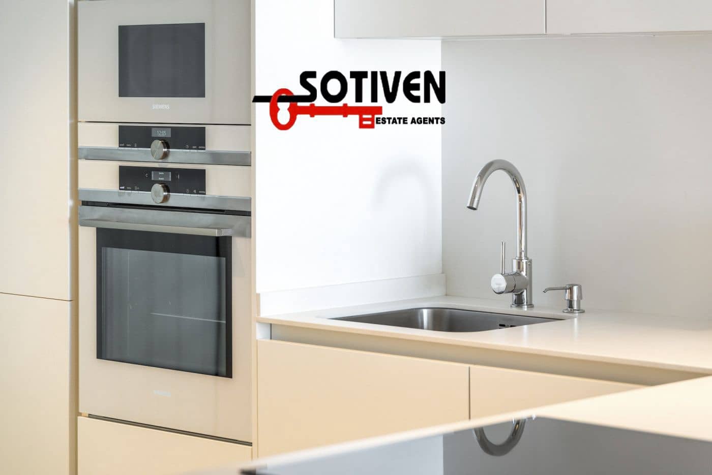 2 bedroom Apartment for sale in Guia de Isora - € 945,000 (Ref: 8685916)