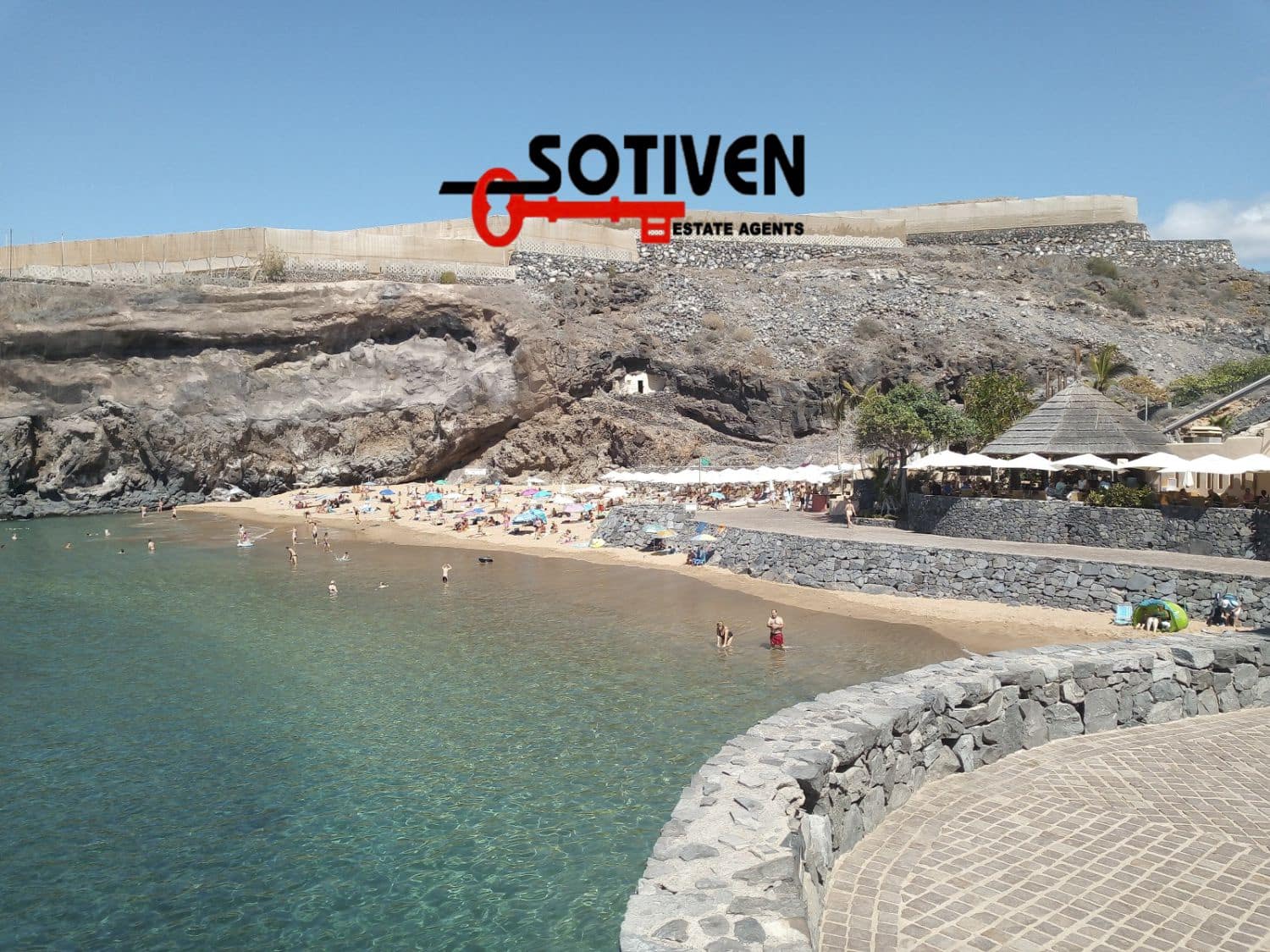 2 bedroom Apartment for sale in Guia de Isora - € 945,000 (Ref: 8685916)