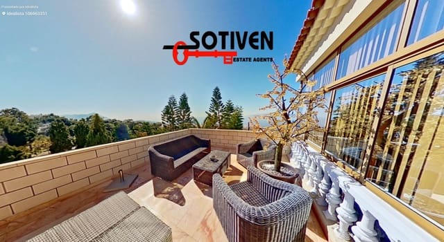 5 bedroom Finca/Country House for sale in Guía de Isora - € 1,549,000 (Ref: 8721833)