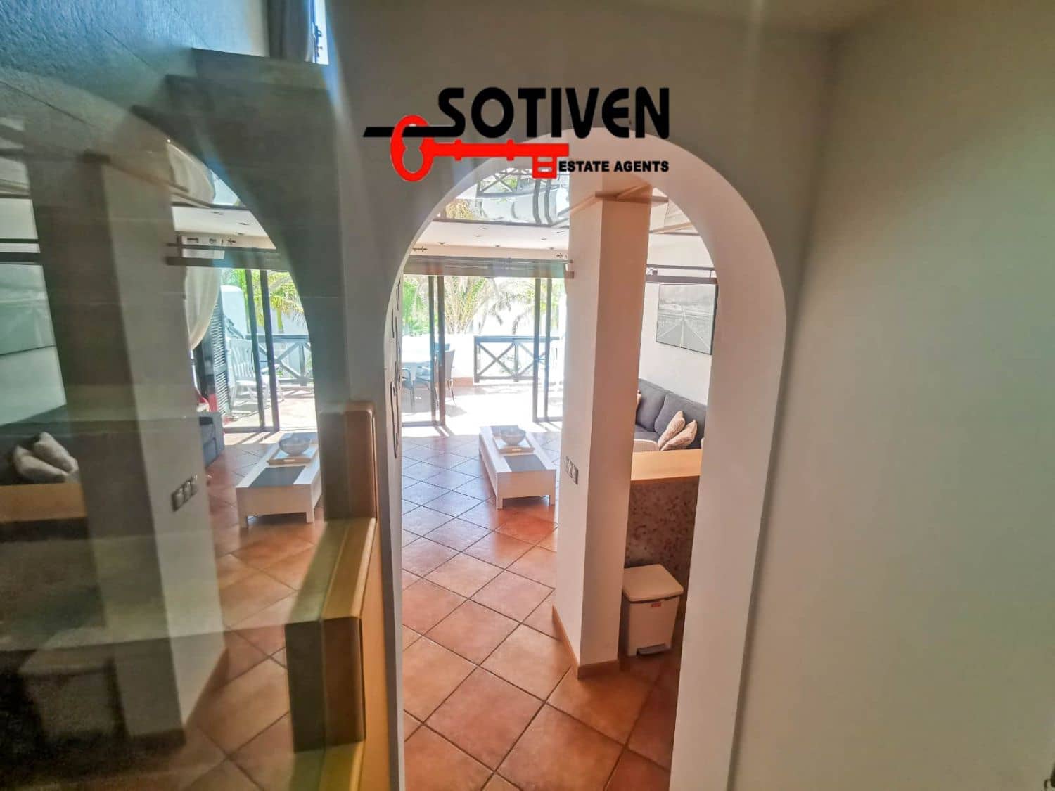 2 soveværelse Lejlighed til salg i Playa Paraiso - € 430.500 (Ref: 8757313)