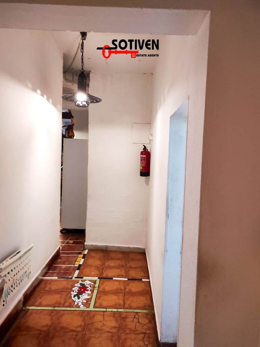 Erhverv til salg i Parque de la Reina - € 70.000 (Ref: 8791986)