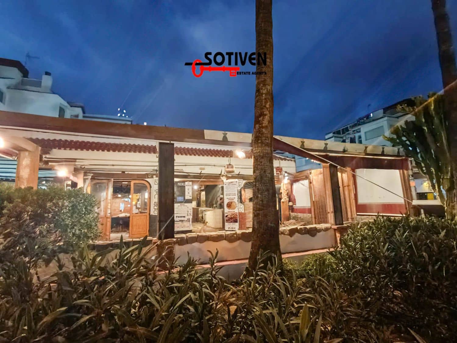 Erhverv til salg i Parque de la Reina - € 70.000 (Ref: 8791986)