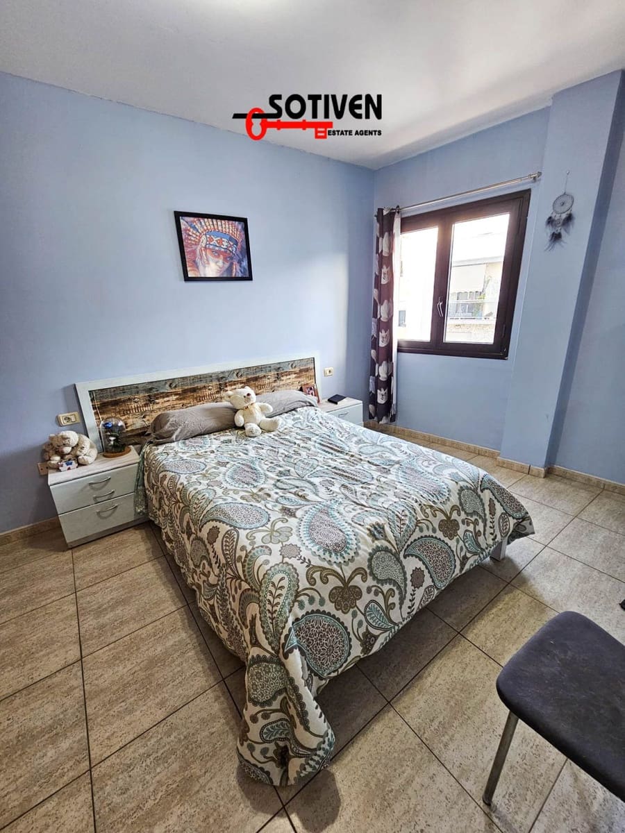 2 bedroom Apartment for sale in Adeje - € 270,000 (Ref: 8836464)