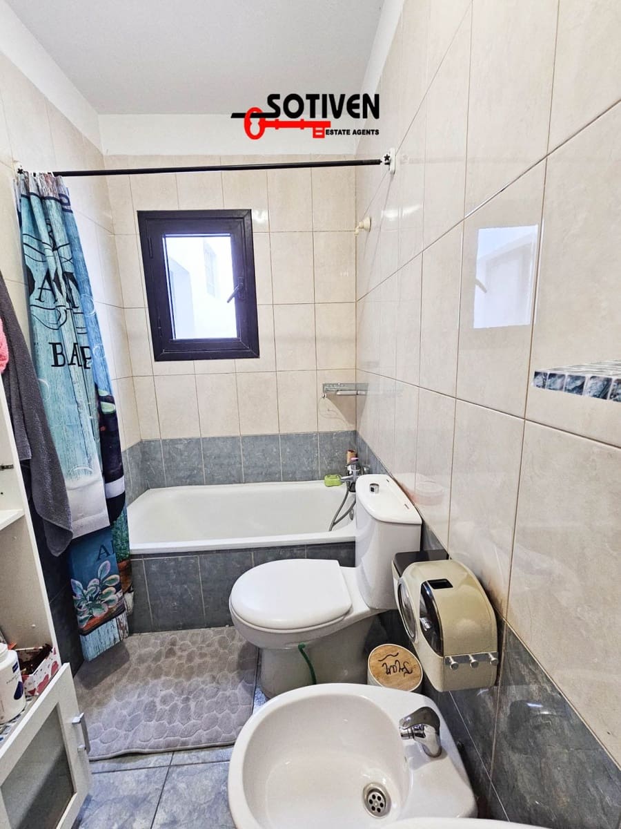 2 bedroom Apartment for sale in Adeje - € 270,000 (Ref: 8836464)