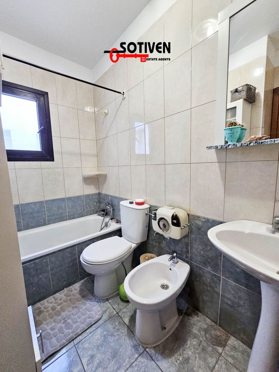 2 bedroom Apartment for sale in Adeje - € 270,000 (Ref: 8836464)