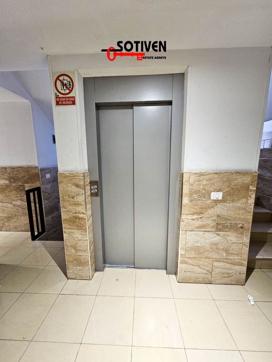 2 bedroom Apartment for sale in Adeje - € 270,000 (Ref: 8836464)