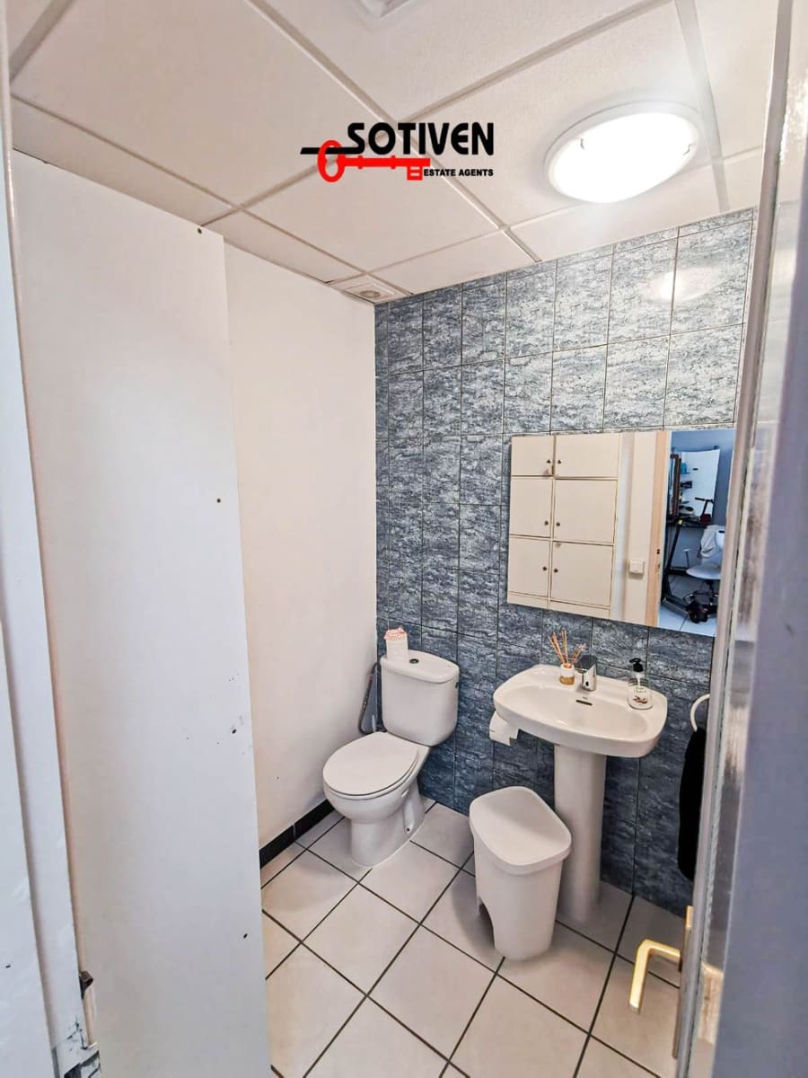 1 soveværelse Erhverv til salg i Los Olivos - € 285.000 (Ref: 8847135)