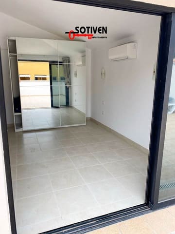 Apartamento de 3 habitaciones en Adeje en venta - 390.000 € (Ref: 8851452)